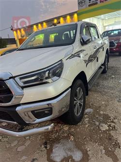 تۆیۆتا هایلۆکس